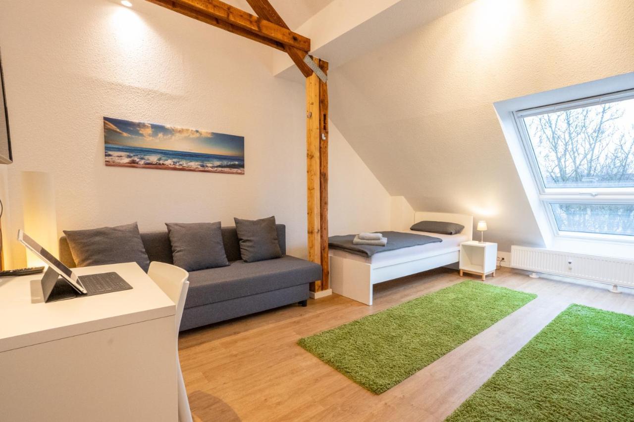 Wohnen Wie Zu Hause Essen Exterior photo